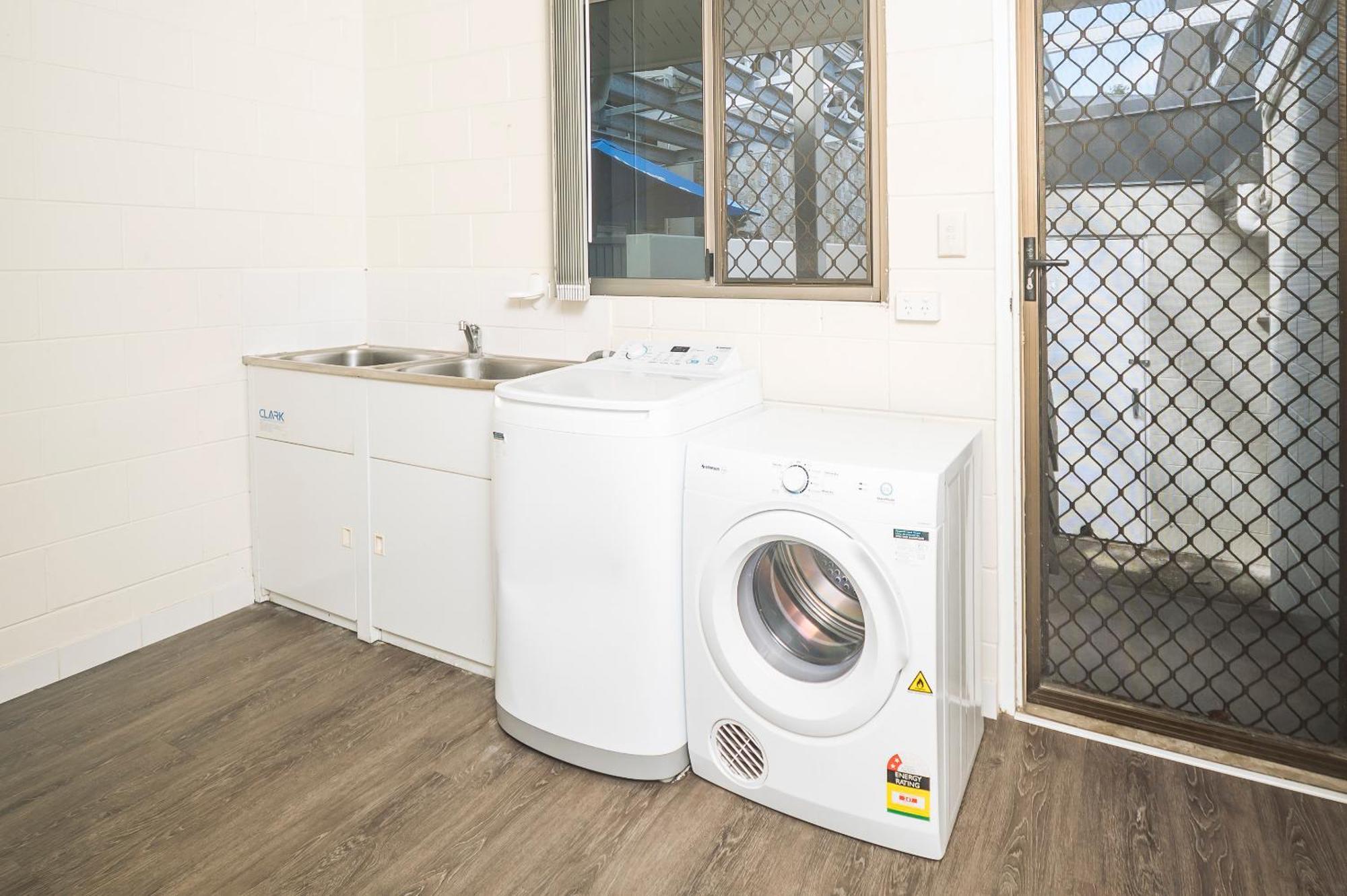 Reef Gateway Hotel Airlie Beach Bagian luar foto