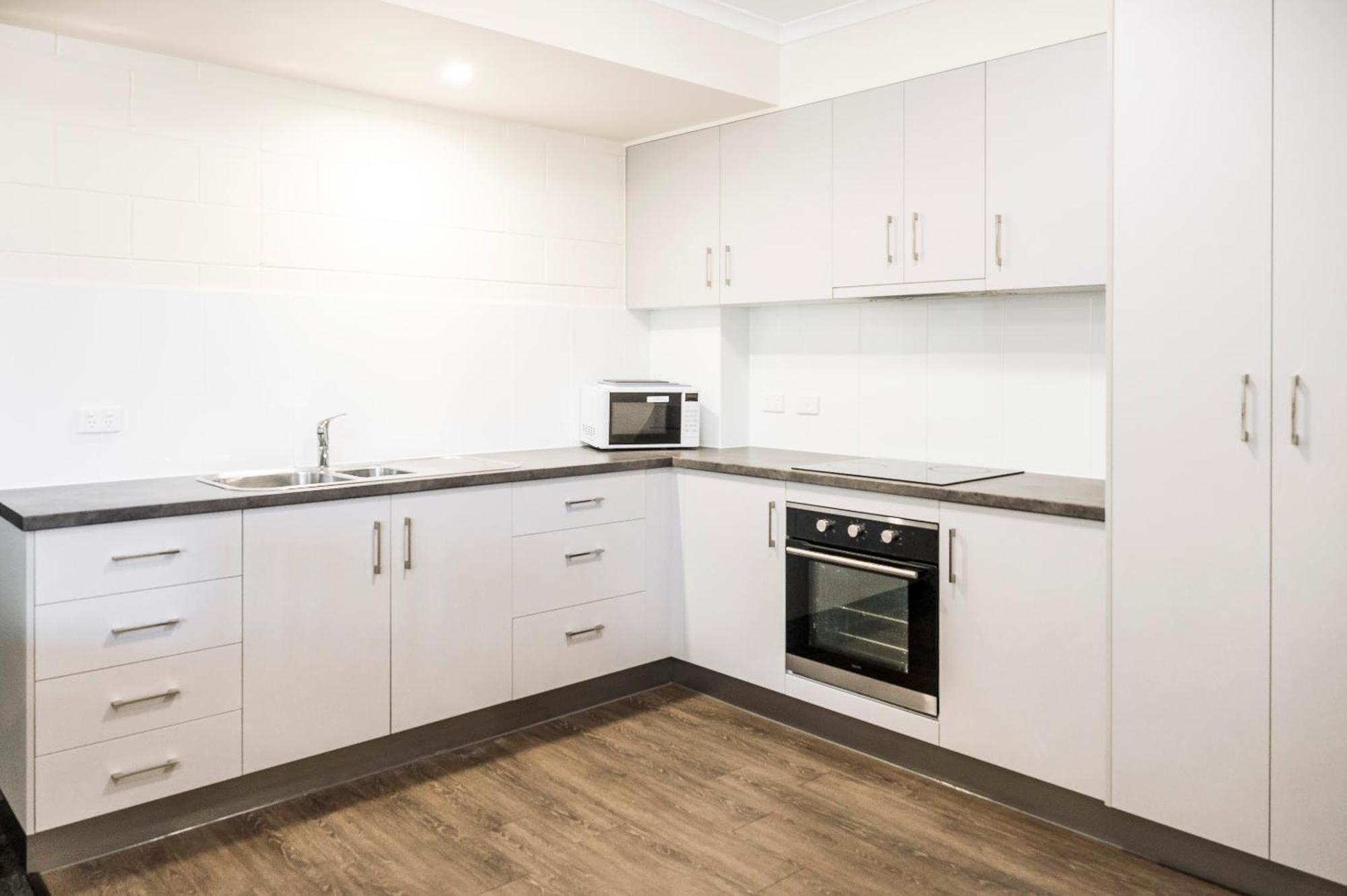 Reef Gateway Hotel Airlie Beach Bagian luar foto