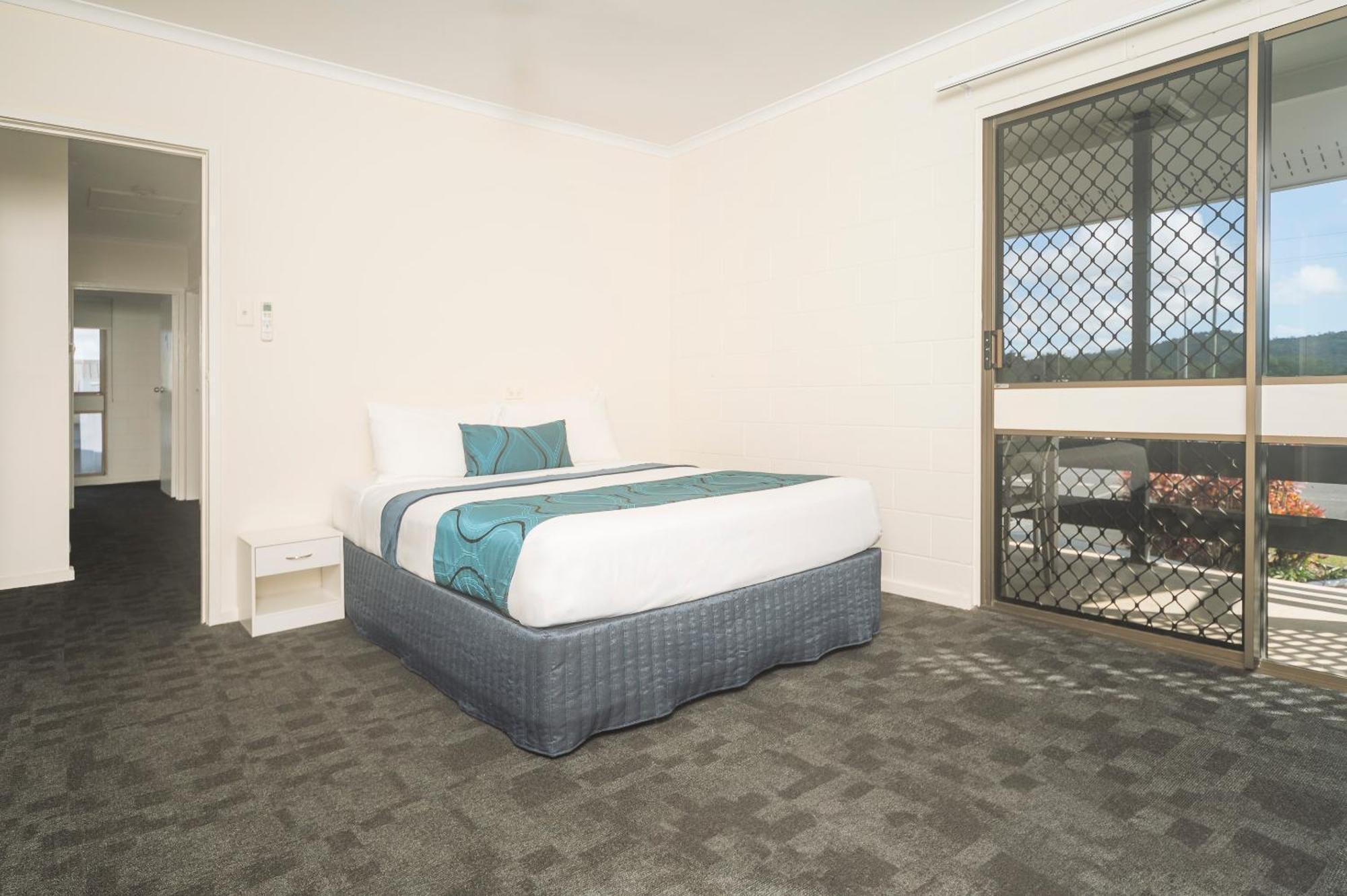 Reef Gateway Hotel Airlie Beach Bagian luar foto